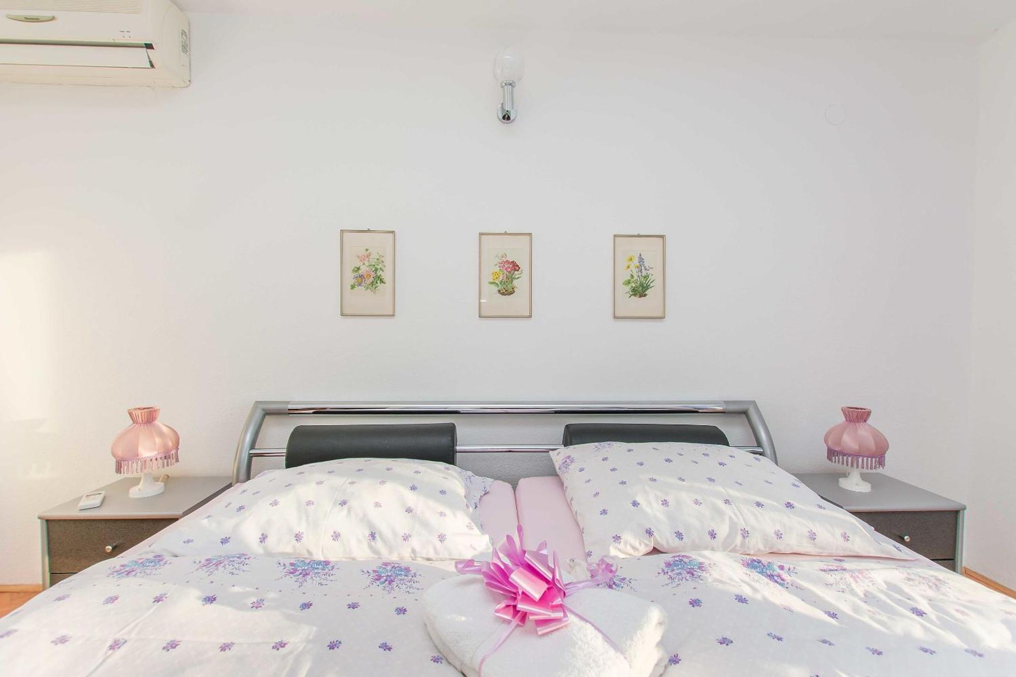 Apartments Ana Maria 피사크 외부 사진